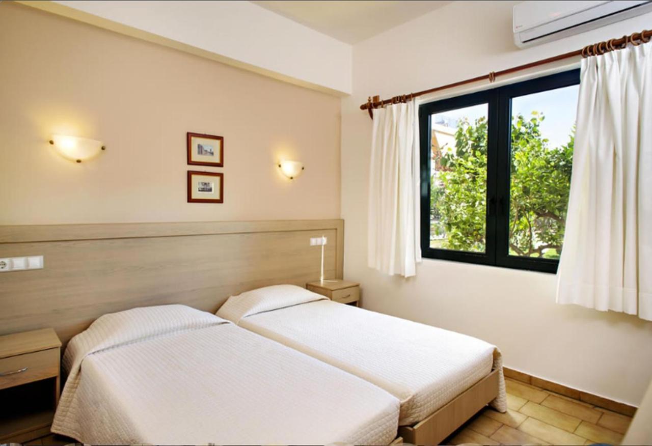 Lili Apartments,Oasis 2,5 Km From Hania Center Parigoria Eksteriør billede