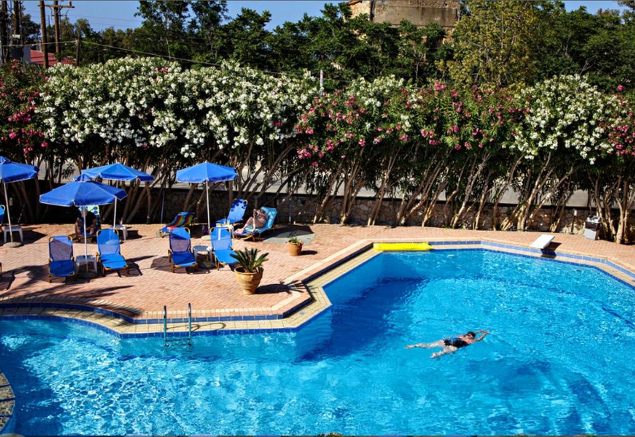 Lili Apartments,Oasis 2,5 Km From Hania Center Parigoria Eksteriør billede