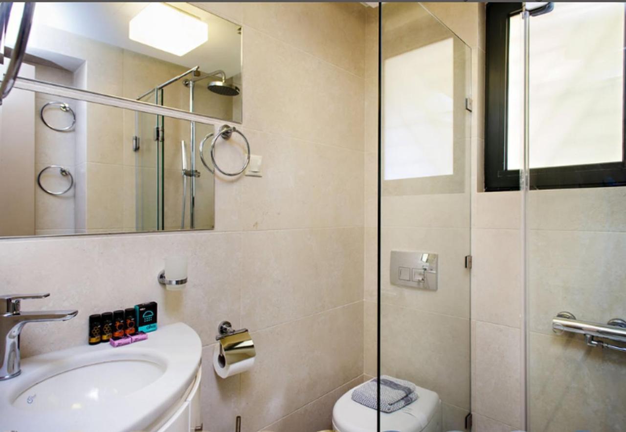 Lili Apartments,Oasis 2,5 Km From Hania Center Parigoria Eksteriør billede